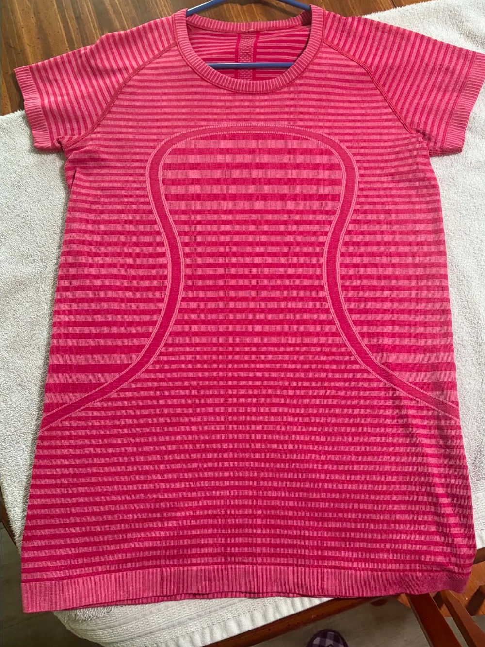 Lululemon top